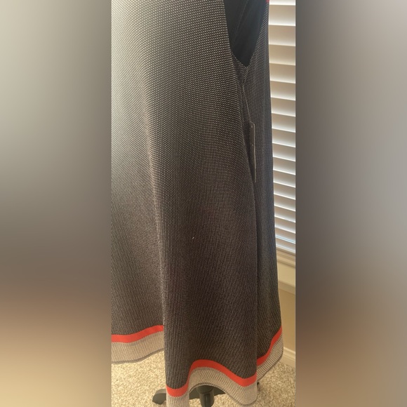 Robbie Bee Black and Coral Dress - NWT - Size 12 - Picture 3 of 5